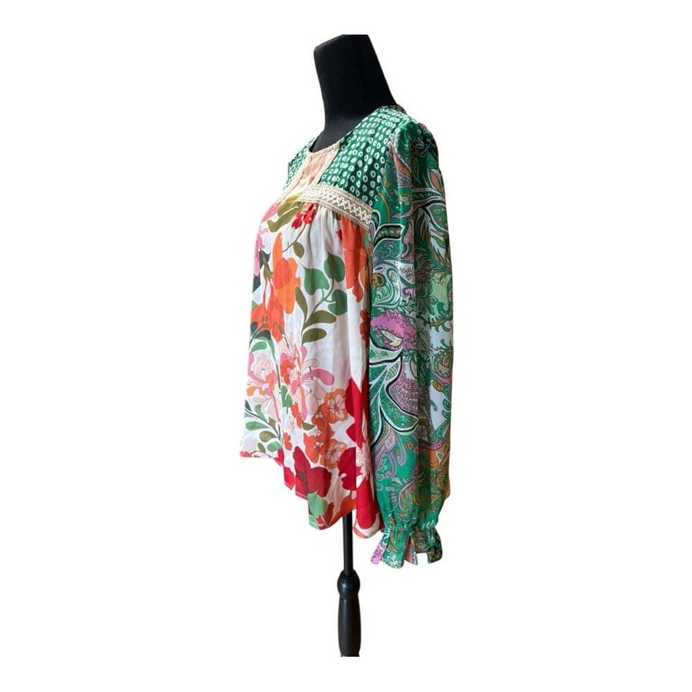 Jodifl Floral Embroidery Yoke Top - Picture 4 of 6